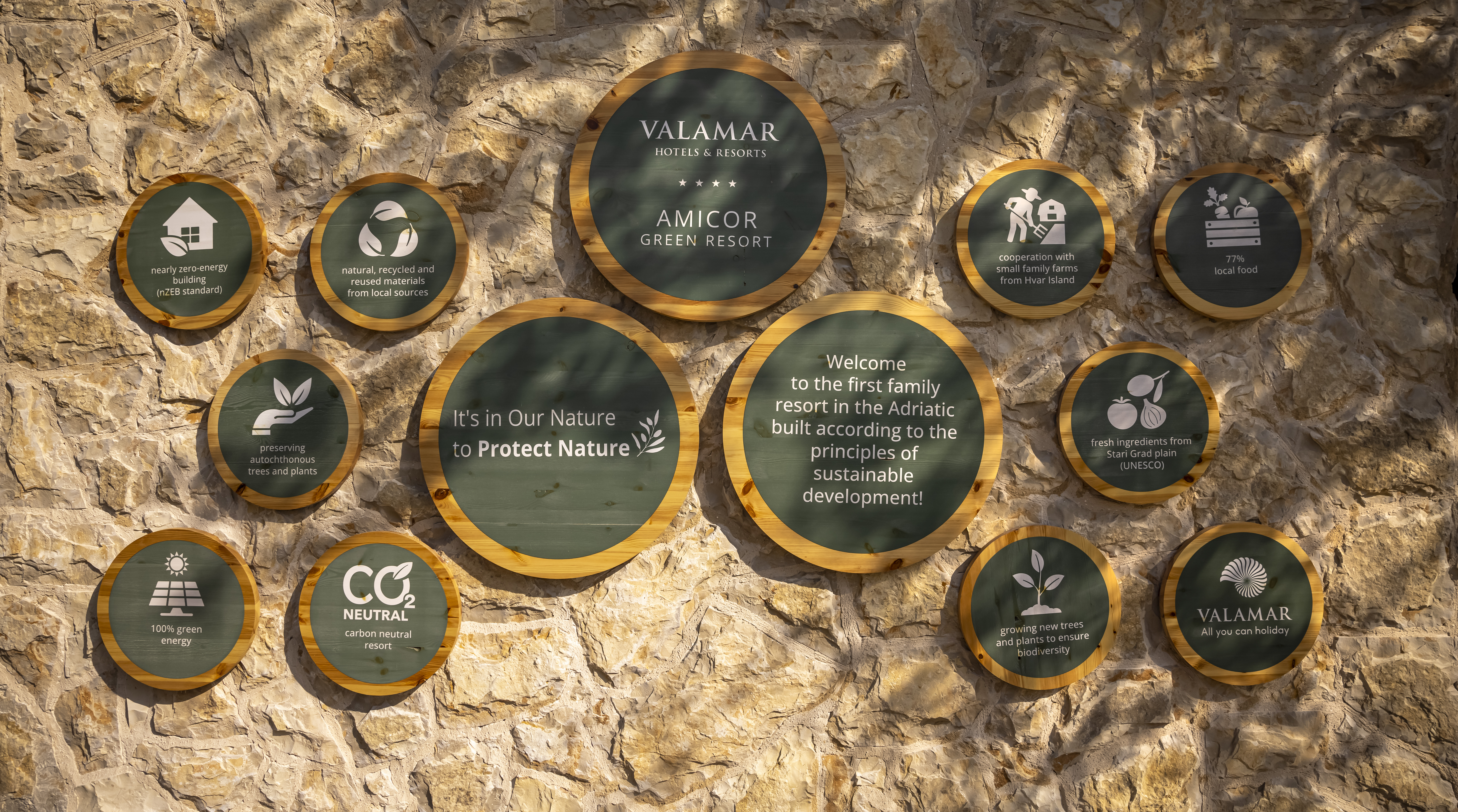 Valamar amicor green resort green touchpoints reception 02 (8223) [original]